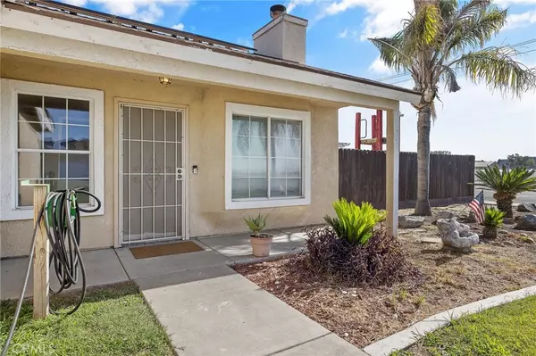 Corcoran, CA 93212,910 Mariposa AVE