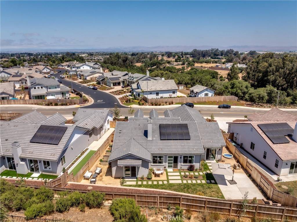 Santa Maria, CA 93455,1422 Black Oak DR