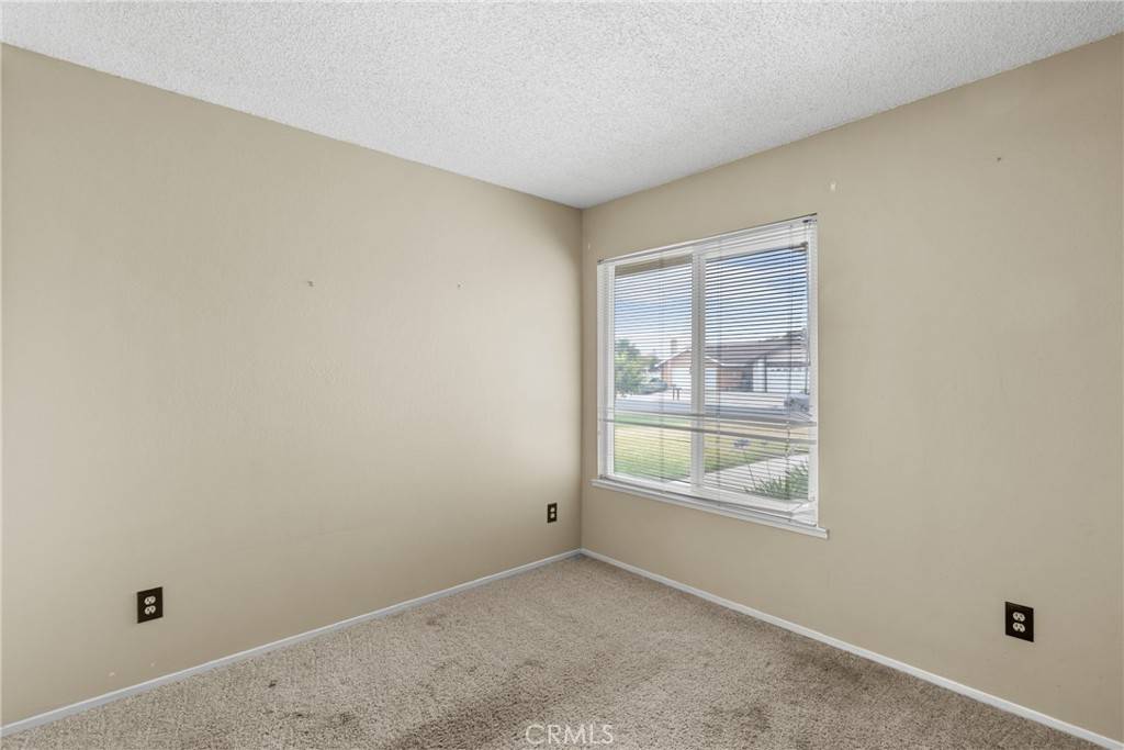 Santa Maria, CA 93454,924 Grapevine RD