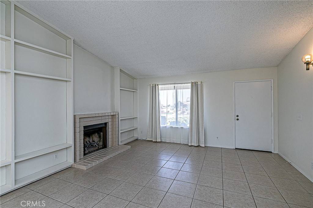 Santa Maria, CA 93455,1168 E Foster RD #B