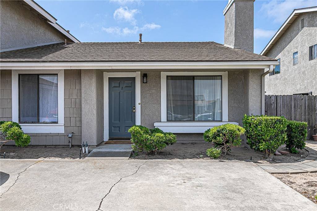 1168 E Foster RD #B, Santa Maria, CA 93455
