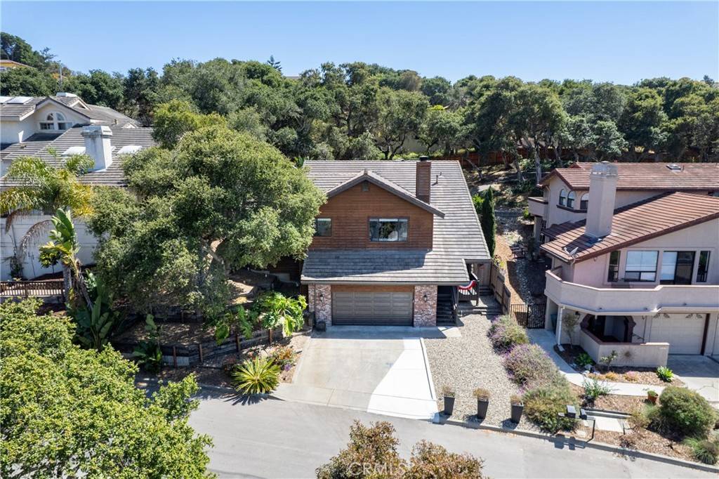 Grover Beach, CA 93433,952 Margarita AVE