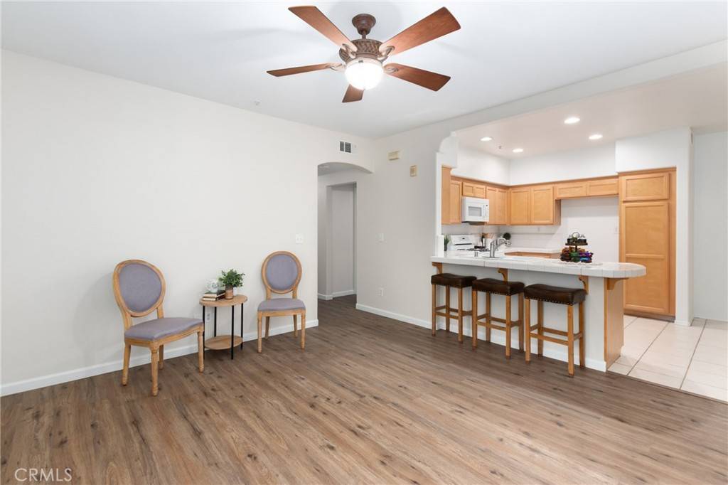 Santa Maria, CA 93455,310 E McCoy LN #5G