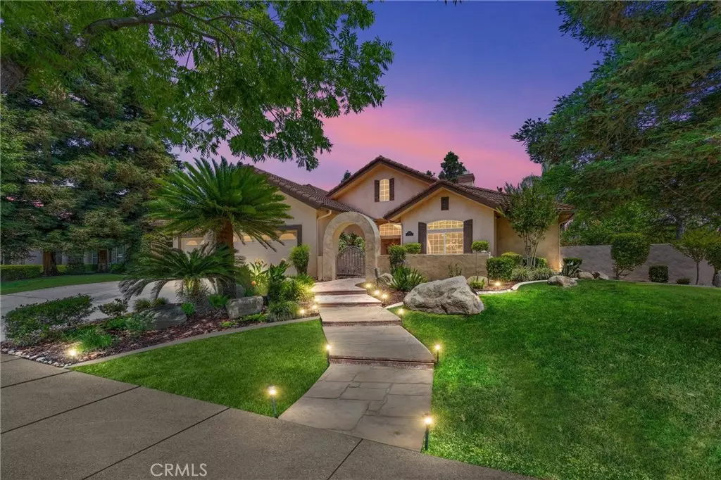 Bakersfield, CA 93311,1806 Briercliff CT