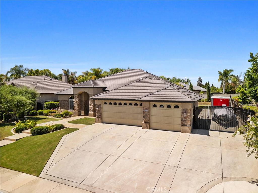 Bakersfield, CA 93314,15518 Joseph Phelps AVE
