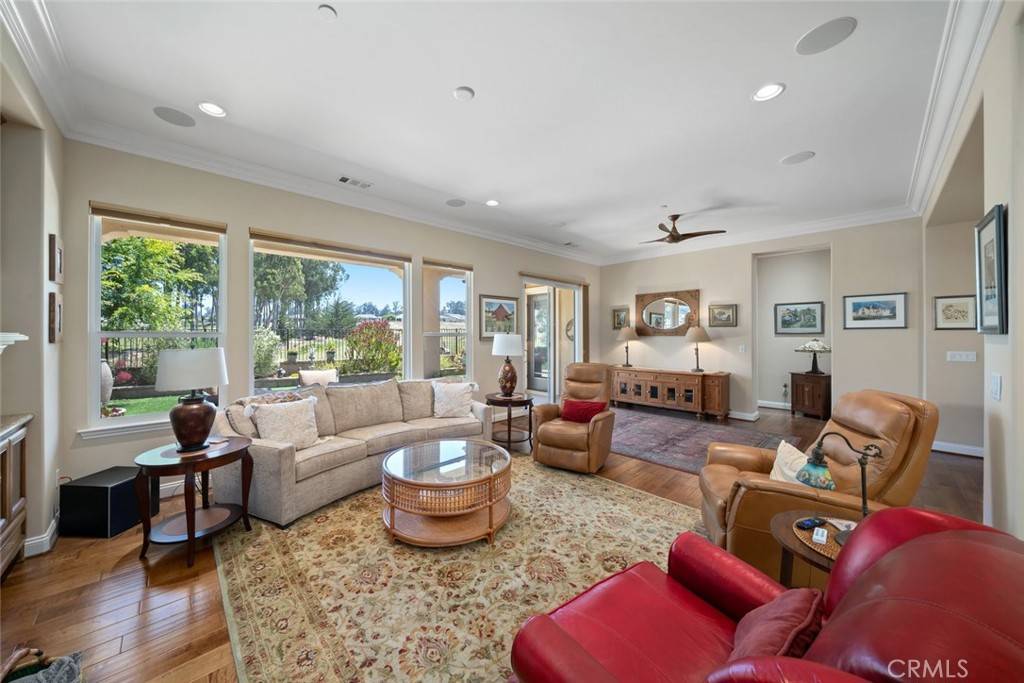 Nipomo, CA 93444,1432 Vicki LN