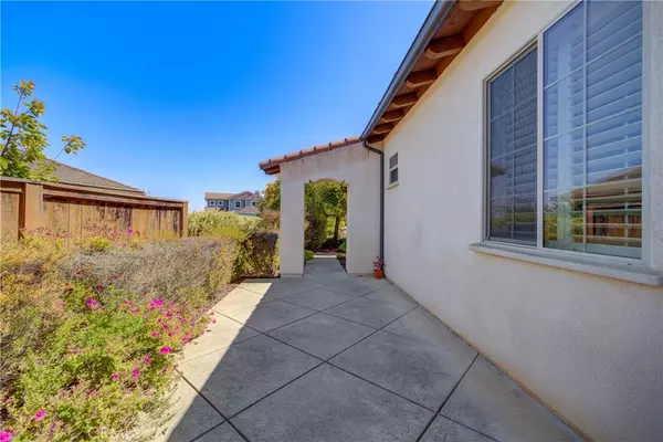 Santa Maria, CA 93455,5765 Oak Pass LN