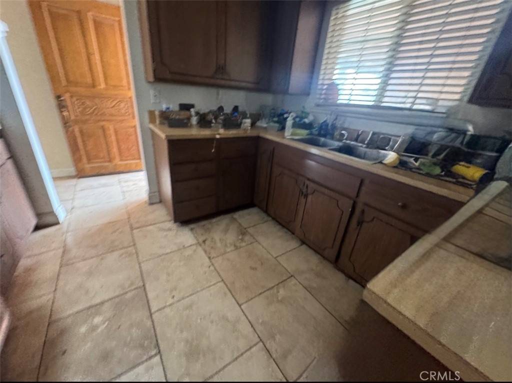 Lompoc, CA 93436,616 N X ST