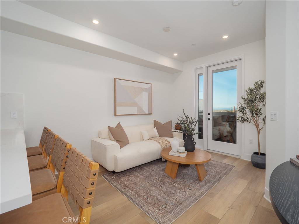 Grover Beach, CA 93433,402 West Grand AVE #101