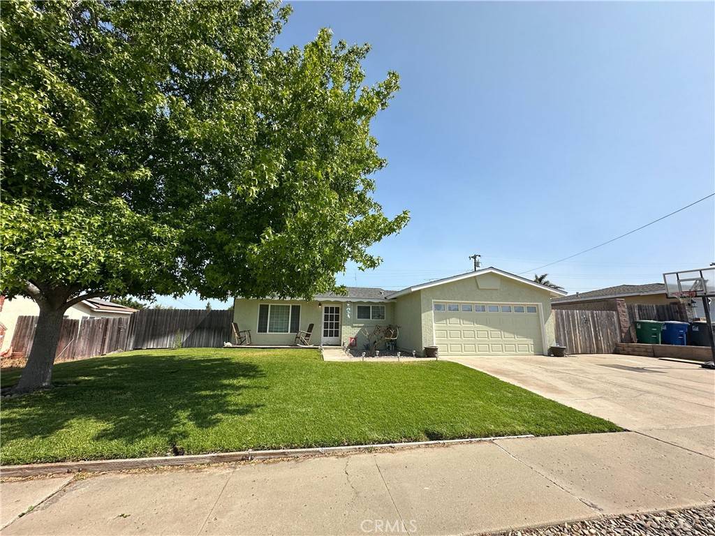 4061 Loch Lomond DR, Santa Maria, CA 93455
