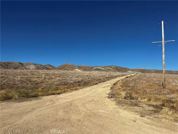 1 Elkhorn RD, Santa Margarita, CA 93453