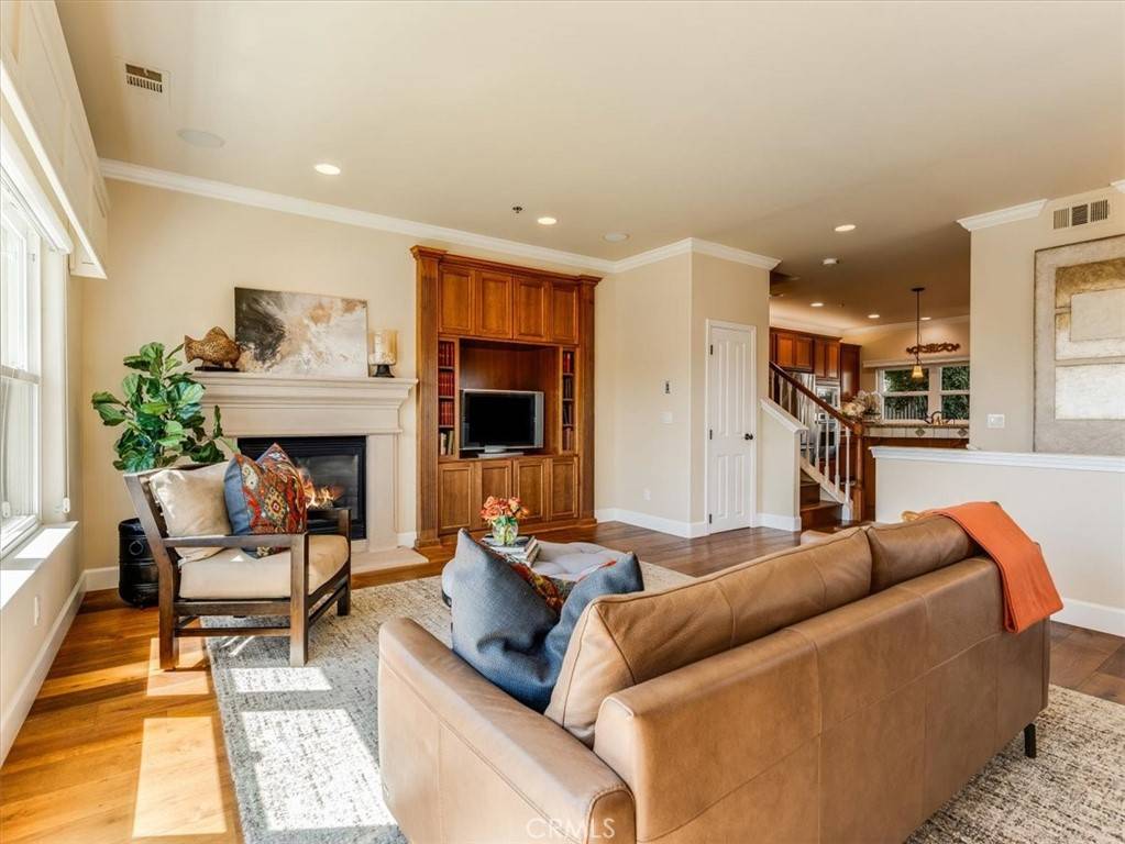 Arroyo Grande, CA 93420,120 Le Point ST