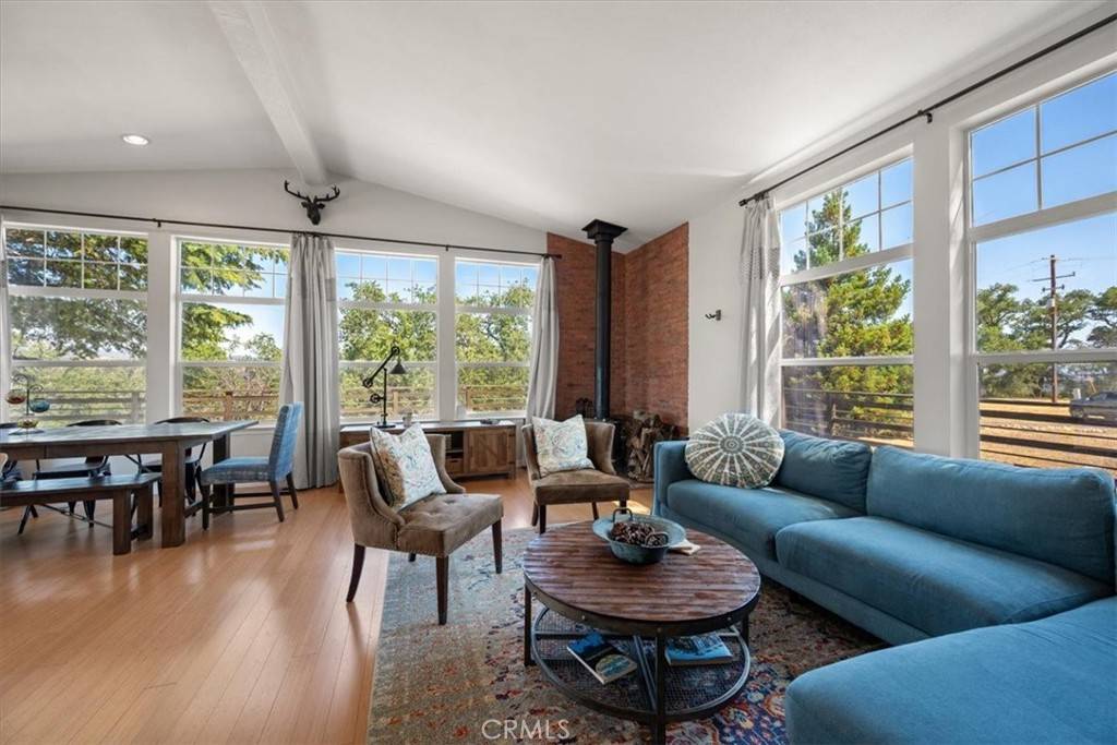 Paso Robles, CA 93446,5990 Sunny Glen