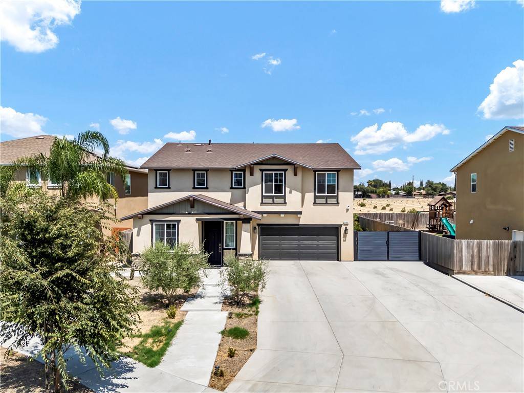 2146 N Rinaldi CT, Visalia, CA 93291