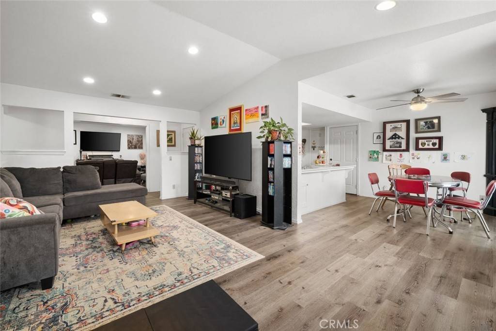 Arroyo Grande, CA 93420,411 Spanish Moss LN