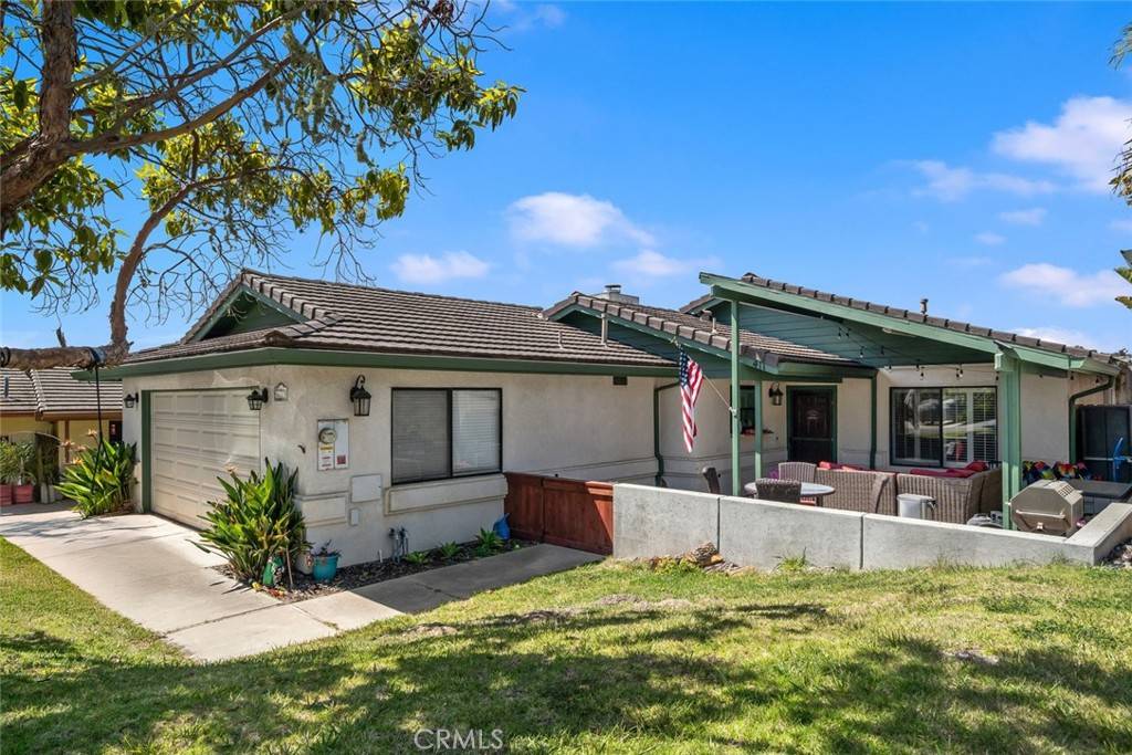 411 Spanish Moss LN, Arroyo Grande, CA 93420