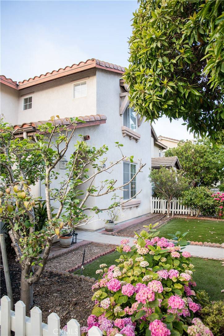 Santa Maria, CA 93455,2226 Nightshade LN