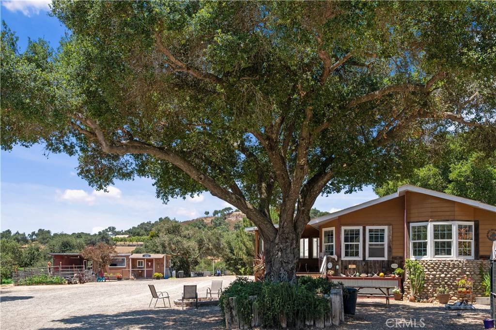 Santa Maria, CA 93454,6870 Long Canyon RD