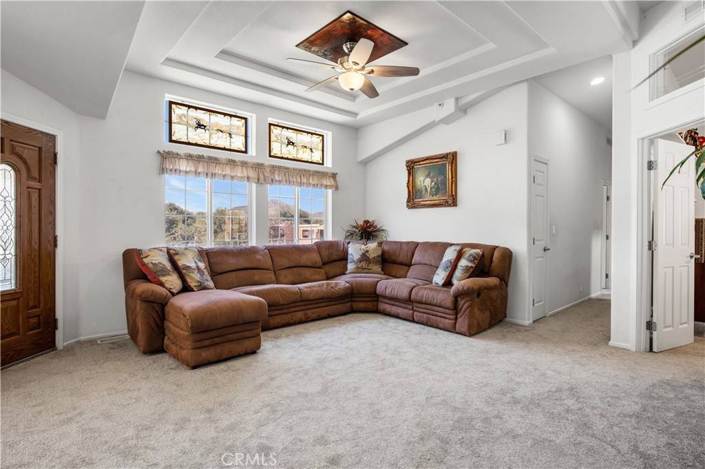 Santa Maria, CA 93454,6870 Long Canyon RD