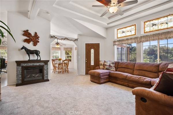 Santa Maria, CA 93454,6870 Long Canyon RD