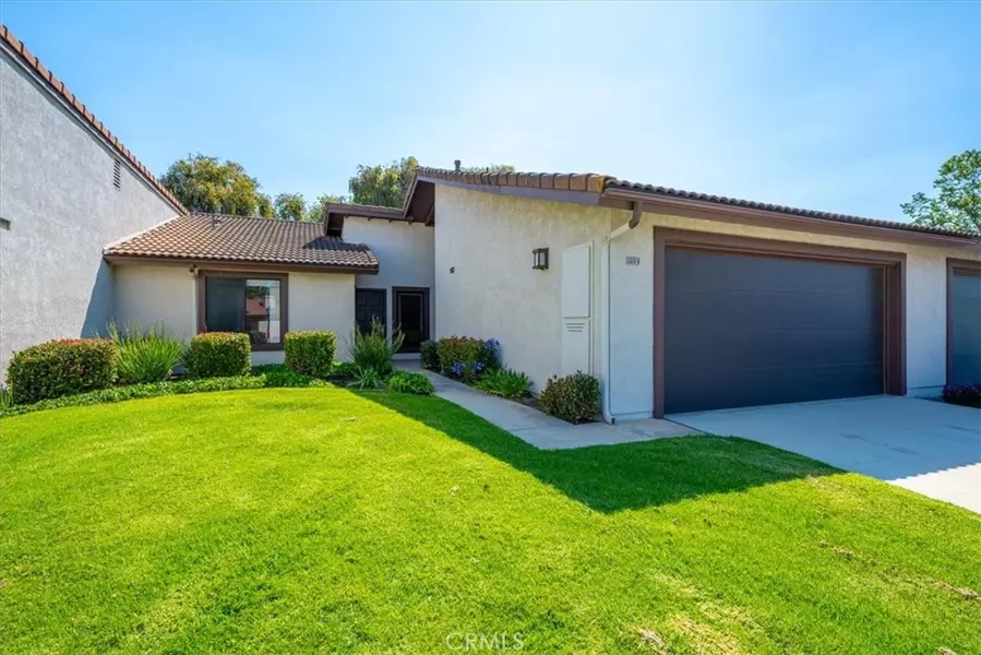 1224 Jackie LN, Santa Maria, CA 93454