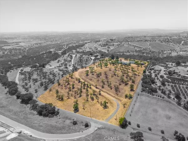 Paso Robles, CA 93446,375 Villa Lots RD