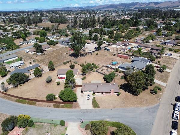 Nipomo, CA 93444,777 Sierra RD