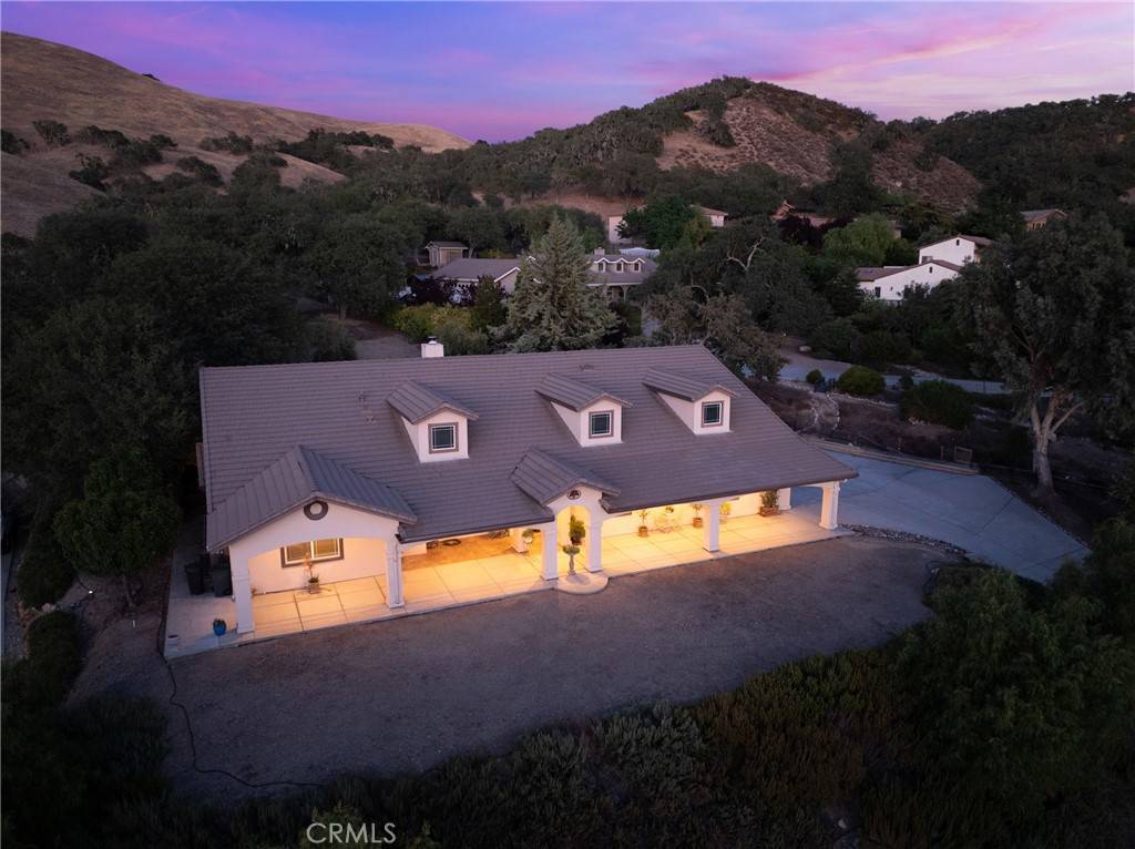Paso Robles, CA 93446,9966 Sunfish CIR