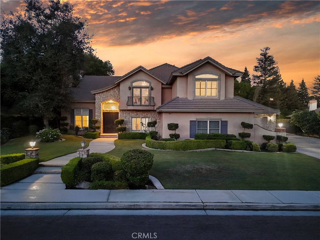 2500 Dover Hill DR, Bakersfield, CA 93311