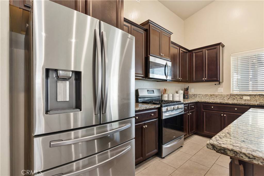 Bakersfield, CA 93313,5913 Blue Spruce AVE