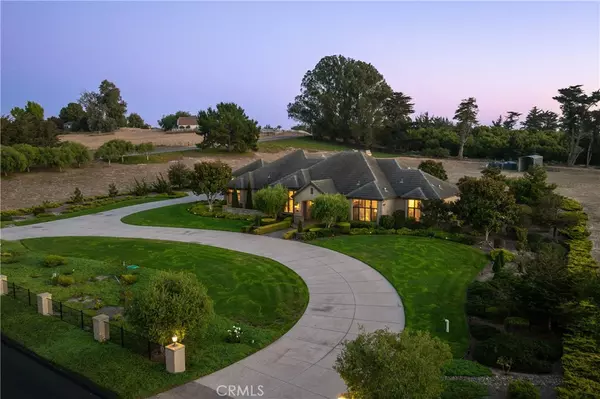 Arroyo Grande, CA 93420,2235 Valley Oaks