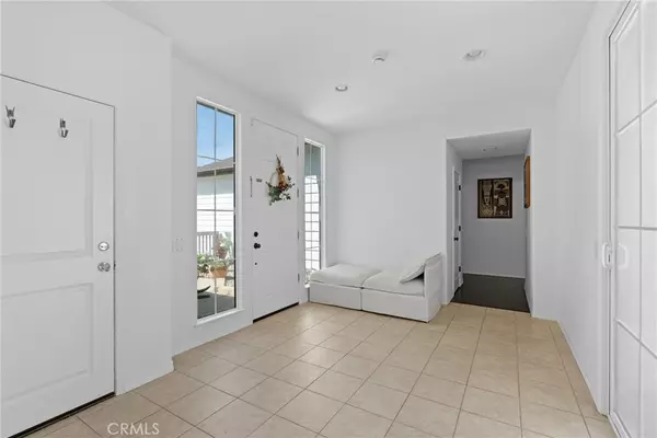 Santa Maria, CA 93455,5236 Pine Creek CT