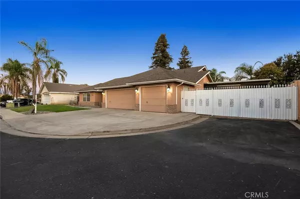 Visalia, CA 93292,3529 E Cecil CT