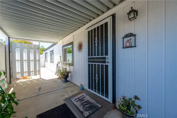 Paso Robles, CA 93446,240 Lark DR