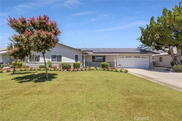 704 River Oaks DR, Bakersfield, CA 93309