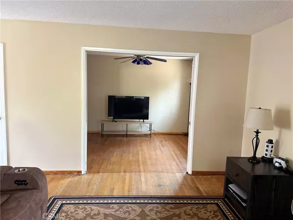 Santa Maria, CA 93454,332 E Taylor ST