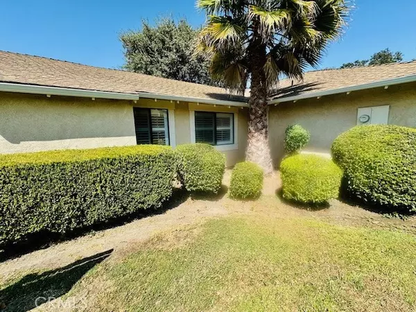 Paso Robles, CA 93446,16 Flag WAY #C