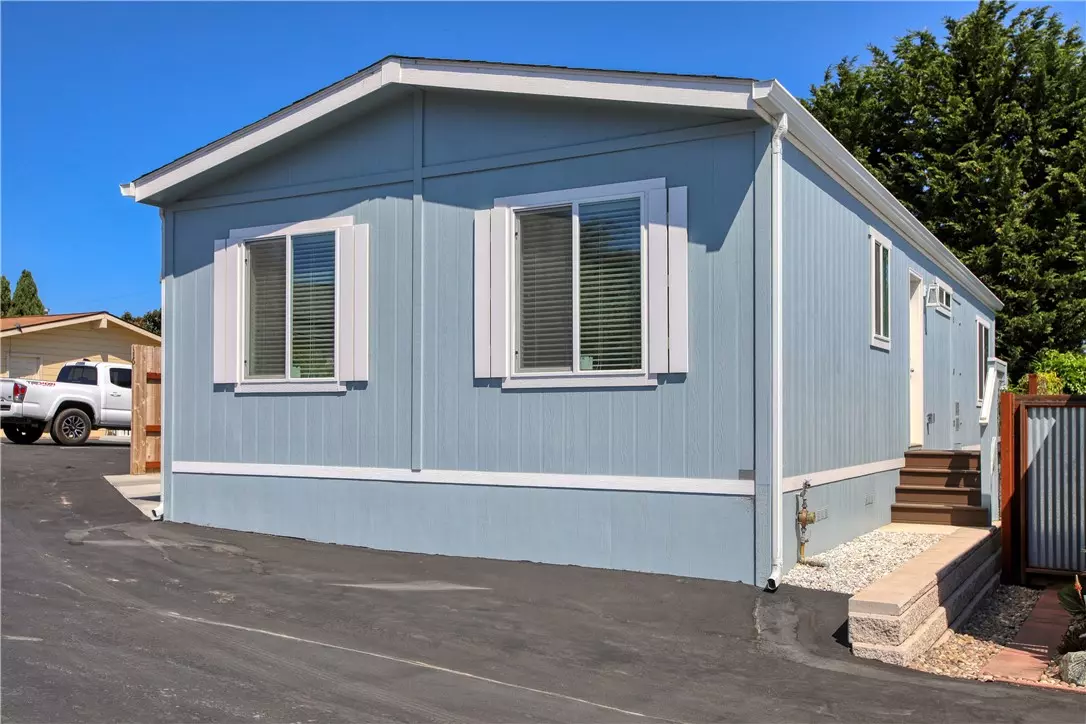 Arroyo Grande, CA 93420,655 S Halcyon RD #16