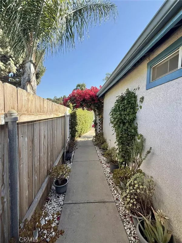 Santa Maria, CA 93458,511 Washington CIR