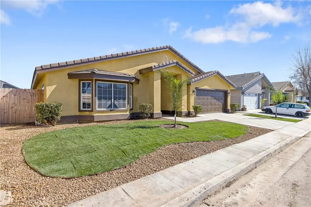 Visalia, CA 93292,1050 N Sumter CT