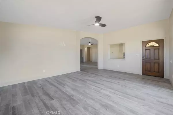 Visalia, CA 93292,1050 N Sumter CT