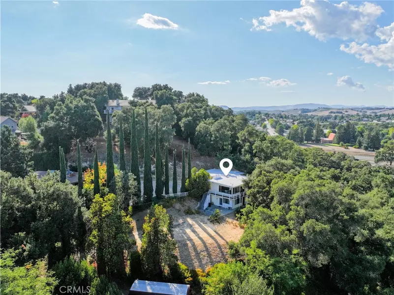 750 Gough AVE, Templeton, CA 73465