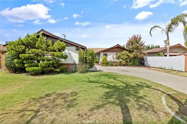 Fresno, CA 93726,3935 N Tollhouse RD