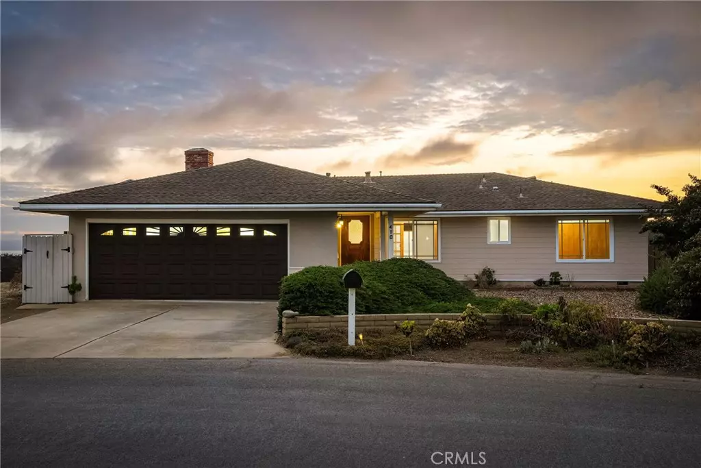Morro Bay, CA 93442,410 Sunset CT