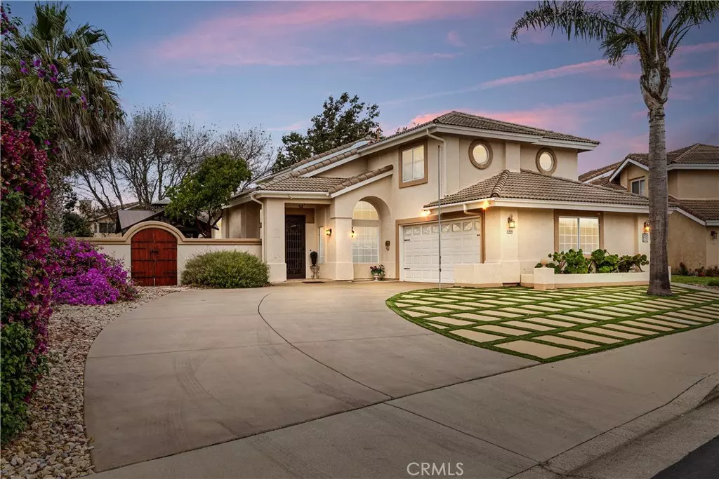 Lompoc, CA 93436,1320 1320 Stonebrook