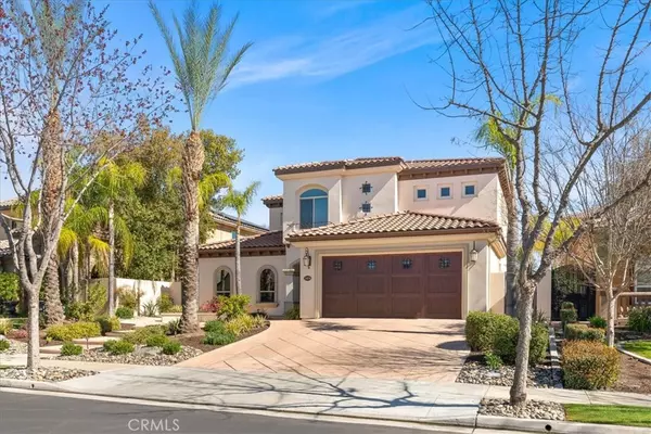 Bakersfield, CA 93311,2404 Edingal