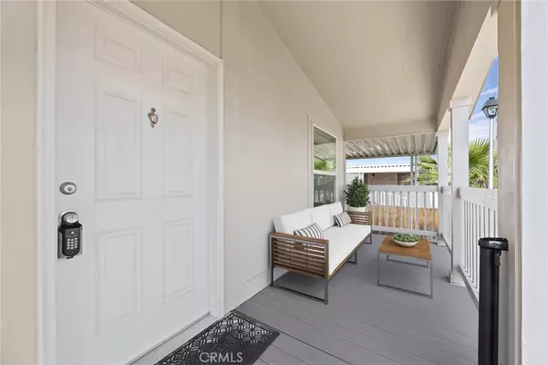 Bakersfield, CA 93304,4401 Hughes LN #135