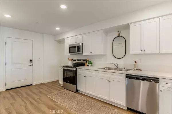 San Luis Obispo, CA 93401,3802 Ranch House RD #201