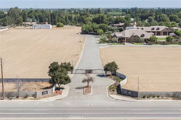 Bakersfield, CA 93314,16459 Paraduxx