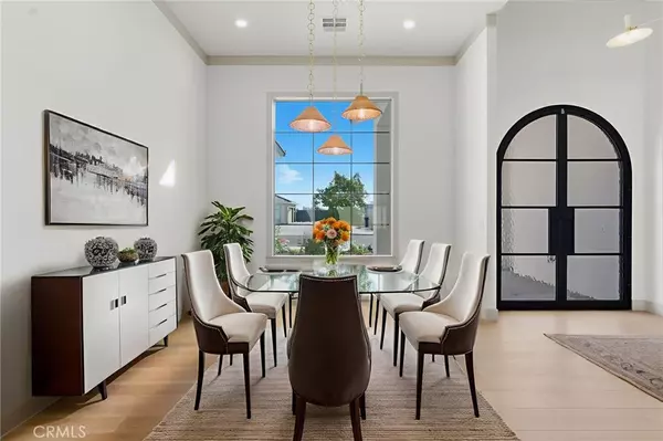 Bakersfield, CA 93314,16716 Brookview CT